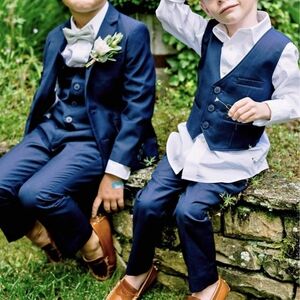 Navy 3 piece Suit 2T